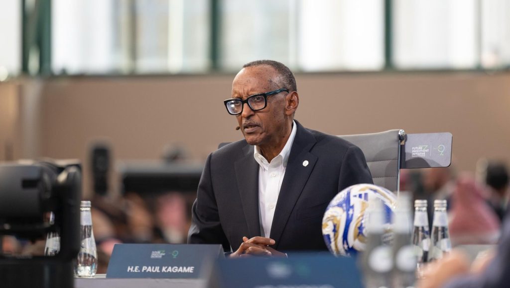 Ubufatanye bw’Abayobozi n’abaturage ni umusingi w’iterambere- Perezida Kagame