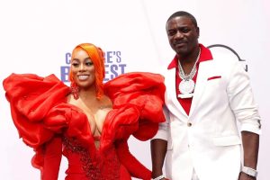 Akon n’umugore bagannye inkiko basaba gatanya