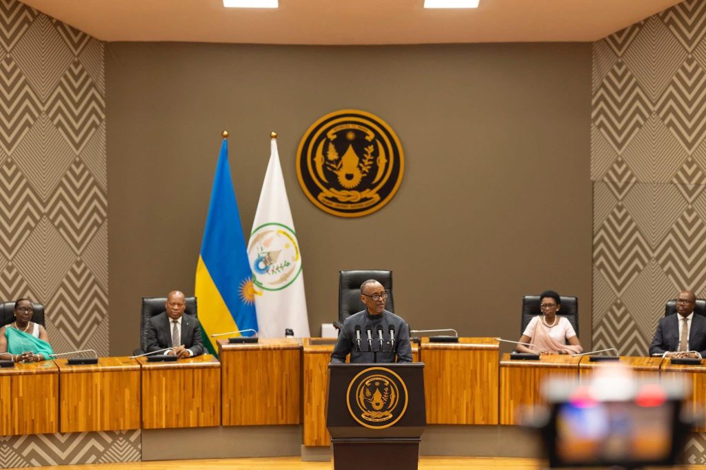 Nta muntu dusaba kuduha uburenganzira bwo kubaho- Perezida Kagame