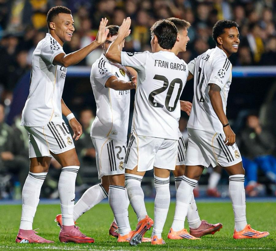 UEFA Champions League: Liverpool yagaritswe, Real Madrid na Chelsea zitwara neza