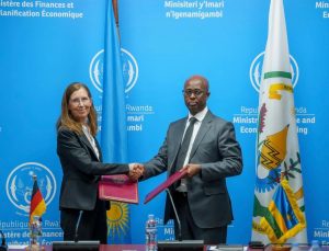 U Rwanda n’u Budage byasinyanye amasezerano y’inkunga ya miliyari 30,5 Frw