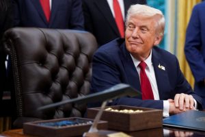 Trump yemeje ko Isiraheli na Hamas byemeranyije amasezerano y’amahoro
