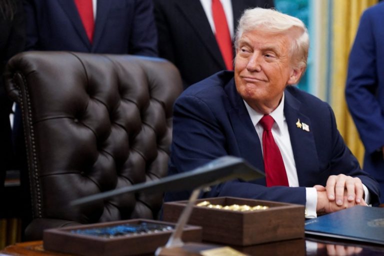 Trump yemeje ko Isiraheli na Hamas byemeranyije amasezerano y’amahoro
