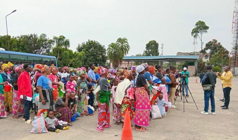 Abanyarwanda 277 batashye mu Rwababyaye