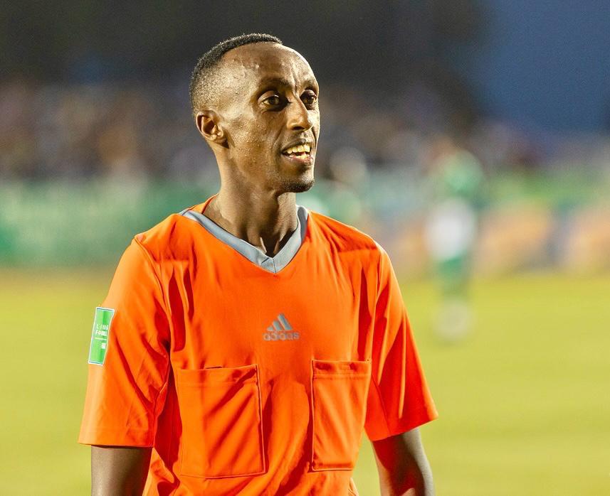 FERWAFA yahagaritse abasifuzi batatu barimo Ishimwe Claude Cucuri