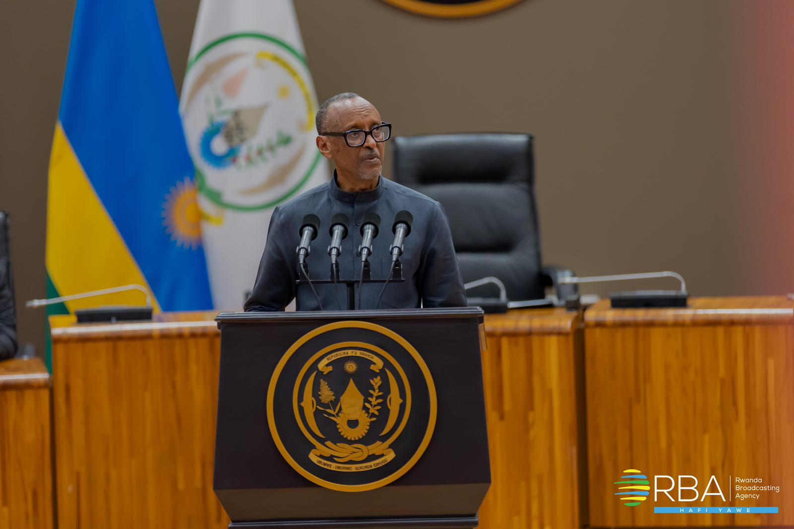 Nta muntu dusaba kuduha uburenganzira bwo kubaho- Perezida Kagame