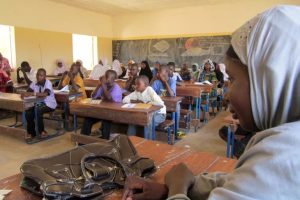 Mali yafunze amashuri kubera kubura kw’ibikomoka kuri peteroli