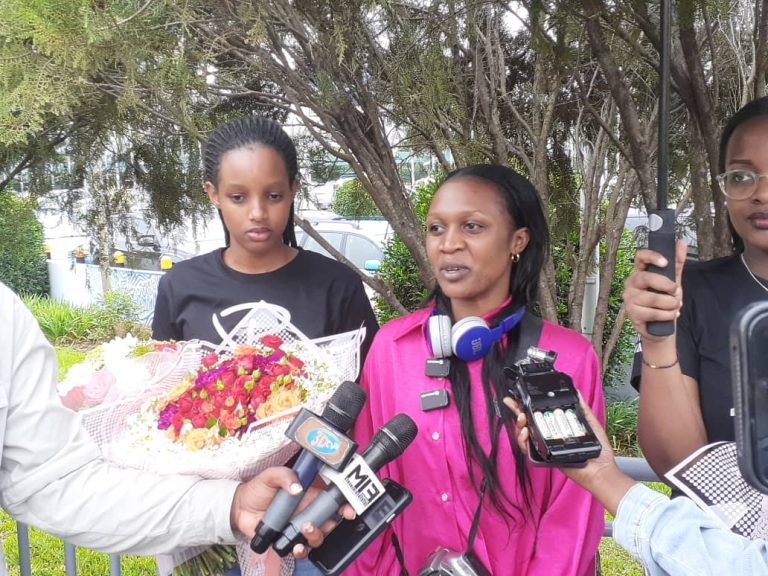Kuba mu muhanda byamuteye gufasha abana bakiwubamo