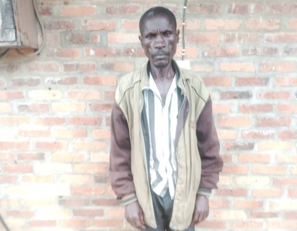 Karongi: Umaze myaka 31 yihishahisha kubera uruhare yagize muri Jenoside yafatiwe ku Biro by’Umurenge