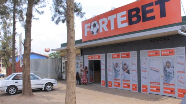 Umunyamahirwe yakoze ipari imwe inshuro ebyiri atsindira 1,049,410 Rwf