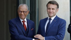 Perezida Macron yatangiye urugendo rw’iminsi itanu muri Afurika
