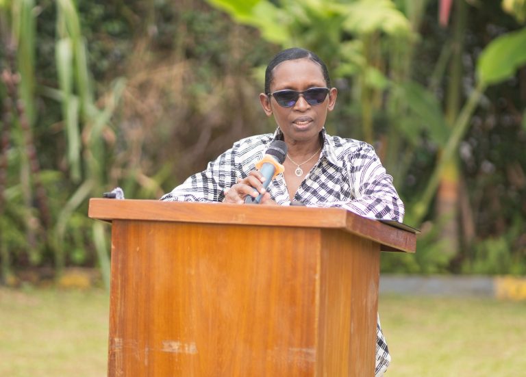 Isuku impereho – Hon Kazarwa Perezida w’Umutwe w’Abadepite