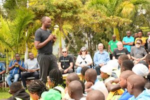Ndabinginze mujye mwoza amenyo – Dr Nsanzimana aburira ab’i Nyamagabe