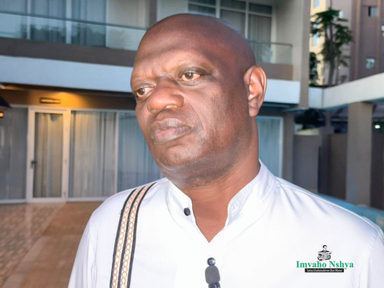 Ubwenge buracyari mu bitabo – Prof Karuranga