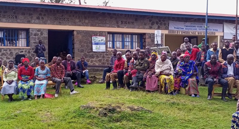 Musanze: Baterwa ipfunwe n’Ibiro by’Umurenge bitajyanye n’igihe