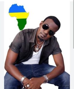Umuhanzi Kitoko mu nzira zo kugaruka gutura  mu Rwanda