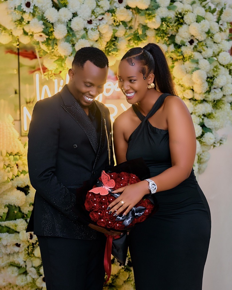 Miky yasezeranyije AG Promoter wamwambitse impeta kuzamurwanira ishyaka