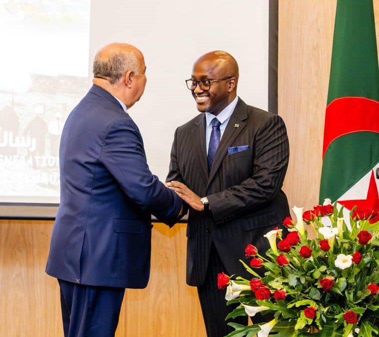 Amb Nduhungirehe yifatanyije na Ambasade ya Algeria kwizihiza isabukuru y’Ubwigenge