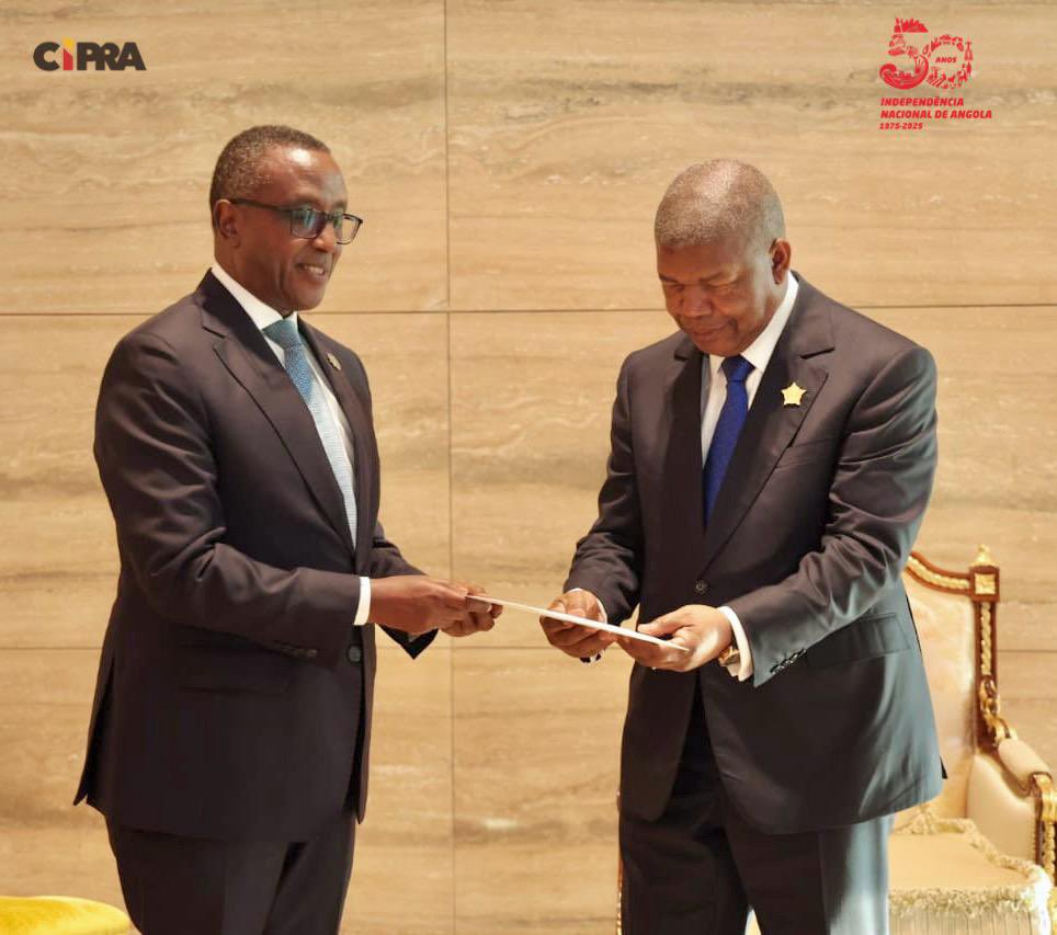 Minisitiri Dr Biruta yashyikirije João Lourenço ubutumwa bwa Perezida Kagame