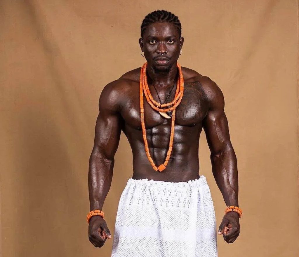 VeryDarkMan yasabye imbabazi nyuma yo kurwanira mu ndege