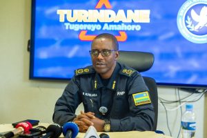 Dufite ikoranabuhanga rimenya  utwaye nta byangombwa tutamuhagaritse- ACP Rutikanga