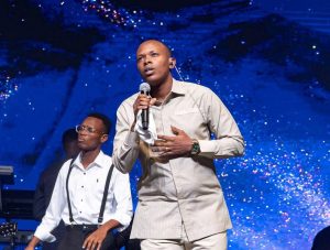 Pastor Lopez mu bazatarama mu ‘Umuyoboro 25 Concert’