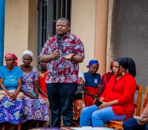 Umuyobozi w’Abanyarwanda batuye i New York yabibukije ko igihugu gikeneye imbaraga zabo