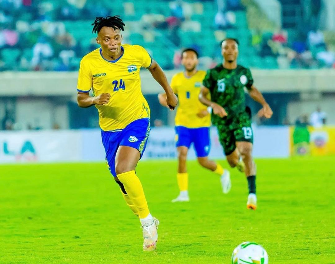 Steve Rubanguka yahagaritse gukina ruhago ku myaka 29