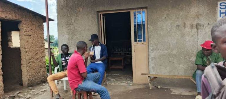 Musanze: Abasore banze gukora, basaba ababyeyi kugurisha amasambu bakabihera amafaranga