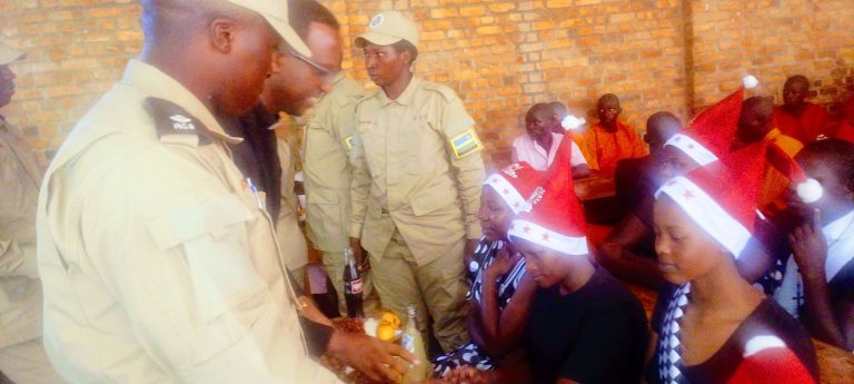 RCS yasangije Iminsi Mikuru abana bari mu igororero ry’abana i Nyagatare