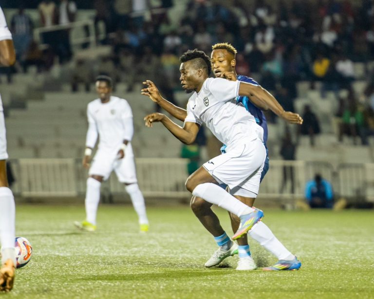 APR FC yanganyije na Police FC mu mukino uryoheye ijisho