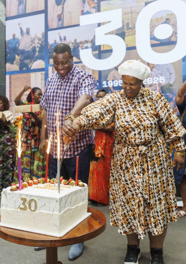 Apostle Dr Gitwaza yagaragaje ishimwe afitiye Imana