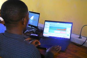 Abakora mu burezi bashima sisitemu ya CAMIS 2.0