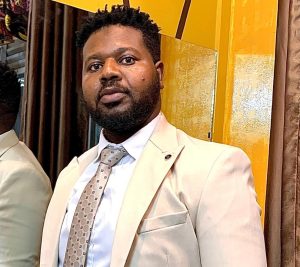 Papa Iddy wo muri ‘Umuturanyi Series’ yateje urujijo ku mbuga nkoranyamabaga