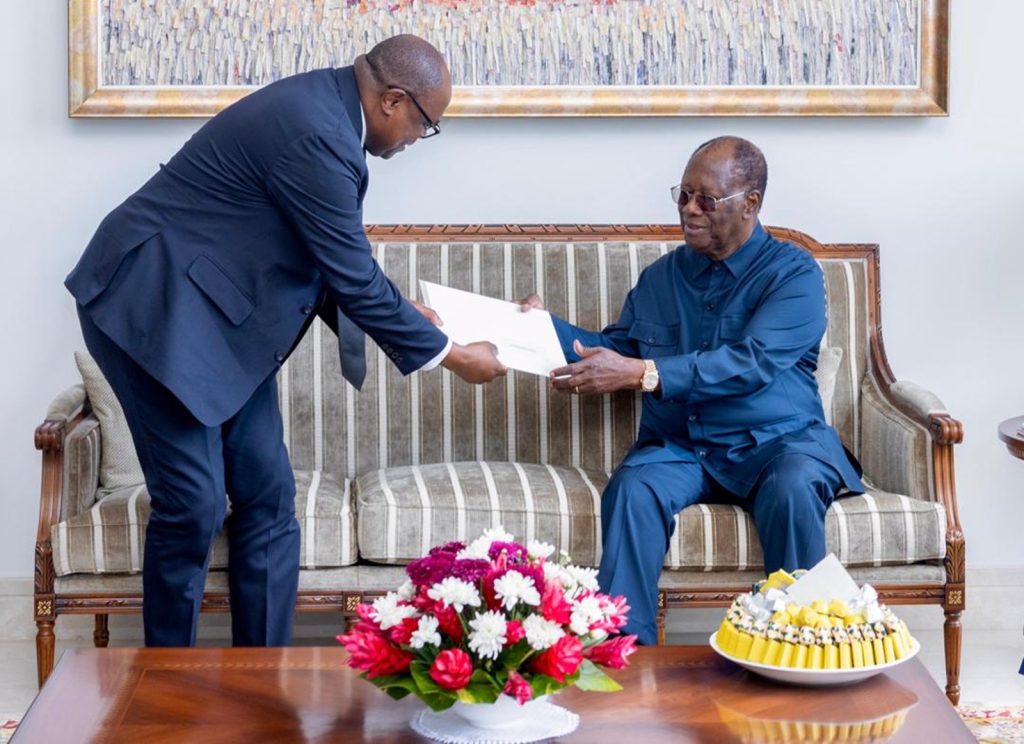 Alassane Ouattara warahiye yashyikirijwe ubutumwa bwa Perezida Kagame