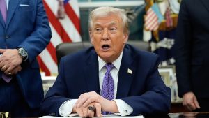 Syria: Trump yarahiriye kwihorera ku gitero cyishe Abanyamerika 3