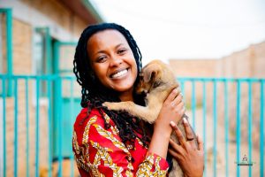 Kigali: Imibereho y’imbwa zitoragurwa zikagaburirwa miliyoni 1 Frw buri kwezi