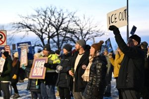 USA: Undi muntu warashwe na ICE yatumye hongera kwaduka imyigaragambyo