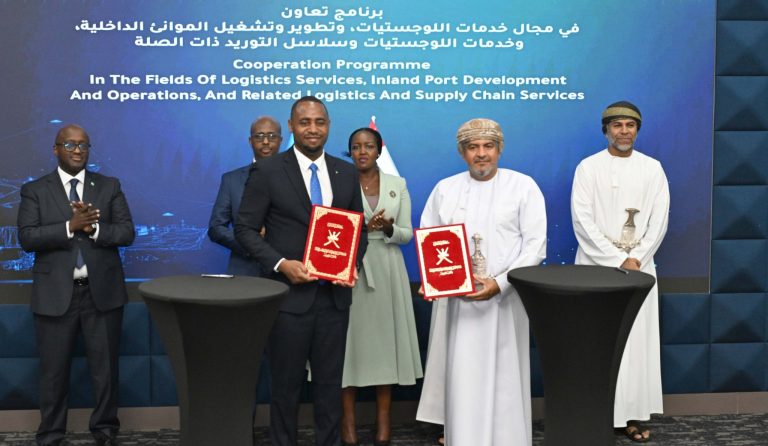 U Rwanda na Oman byasinyanye amasezerano 4 y’ubufatanye