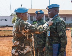 CAR: Ingabo z’u Rwanda zoherejwe muri MINUSCA zambitswe imidali y’ishimwe
