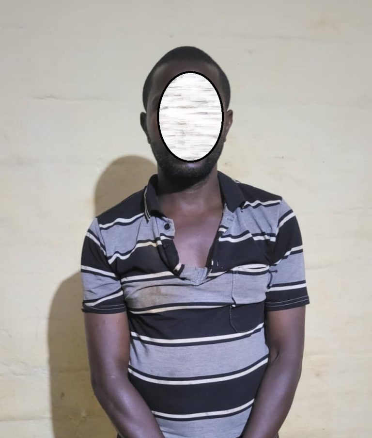 Nyamasheke: Afungiwe gukubita Gitifu ashinja kumwimisha imfashanyo y’abibasiwe n’amapfa