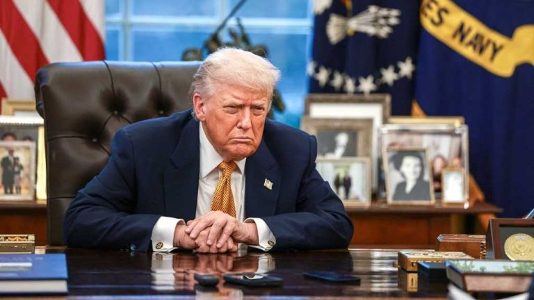 Perezida Trump yongeye gushimangira ko akeneye kwigarurira Greenland