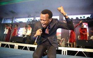 Umuramyi Danny Mutabazi  yateguje Alubumu nshya yise ‘Waranzuye’