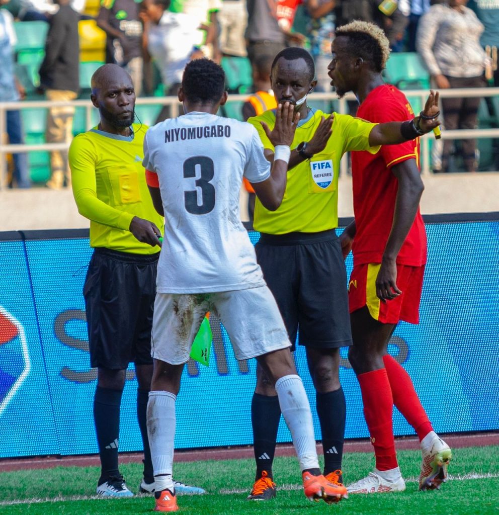 Umusifuzi wanze igitego cya APR FC yatsinze Al-Merrikh SC yahagaritswe