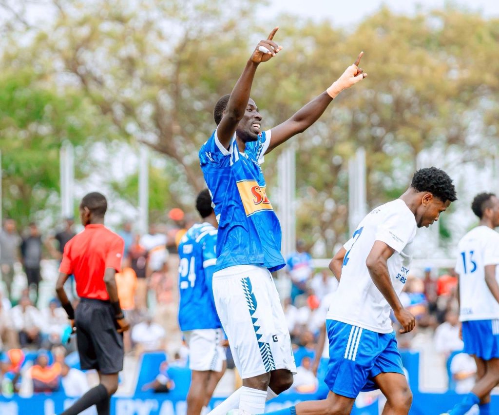 Igikombe cy’Amahoro: Rayon Sports na Mukura VS zatangiye neza imikino ya 1/8