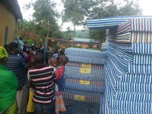 Gakenke: Dusasirane yafashije imiryango 400 kwikura muri nyakatsi yo ku buriri