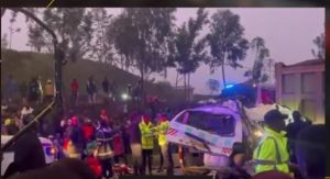 Kamonyi: Howo na Fuso zagonze bisi abantu 9 barakomereka