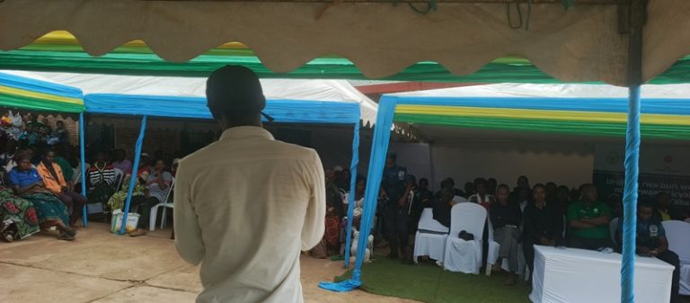 Burera: Agahinda k’umusore wacurujwe, akanakoreshwa imirimo y’agahato muri Aziya