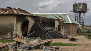 Nigeria: Abitwaje intwaro bishe abarenga 40 batwika n’inzu