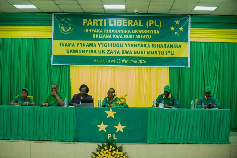 PL yeretse abayoboke inshingano bafite mu kubaka umuryango utekanye